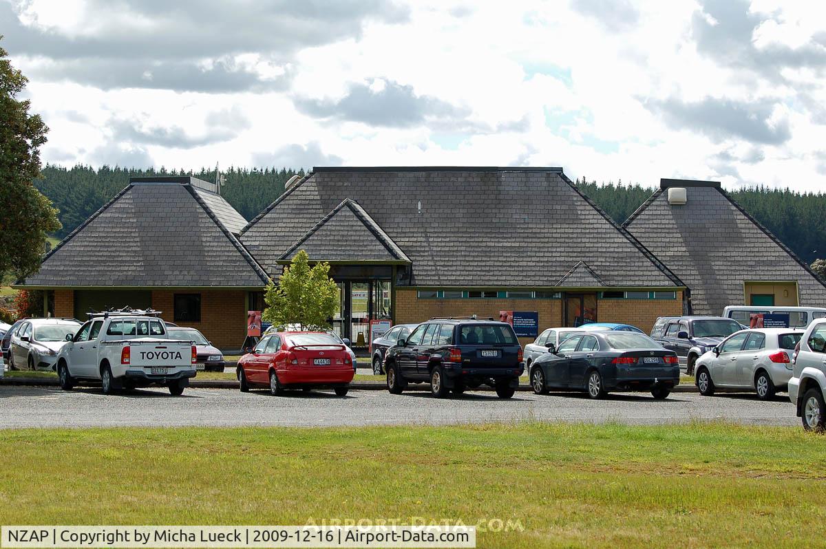 Taupo Airport, Taupo New Zealand (NZAP) - Taupo