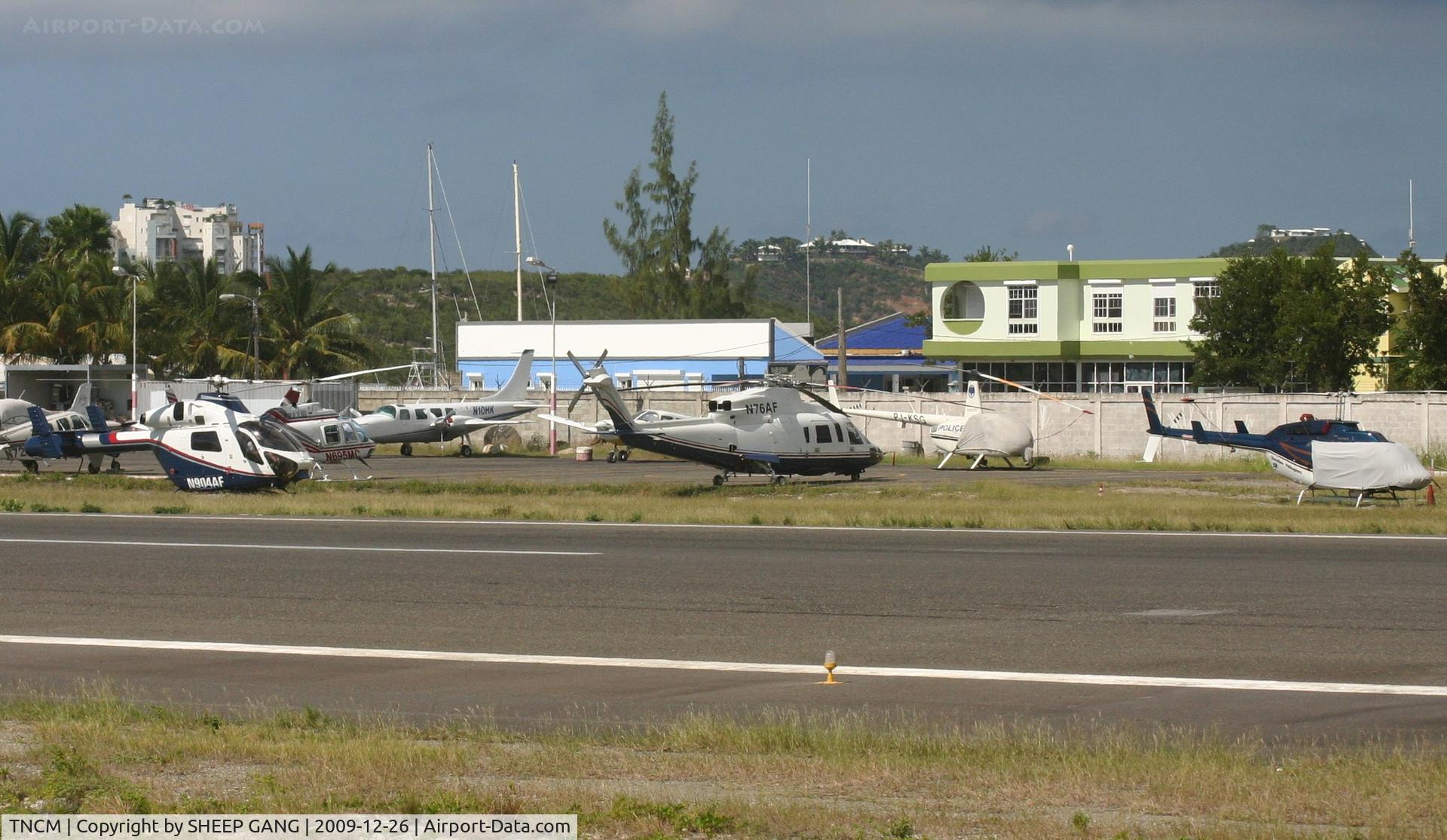 Princess Juliana International Airport, Philipsburg, Sint Maarten Netherlands Antilles (TNCM) - AT the helipad