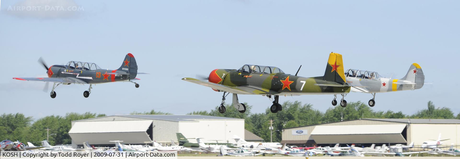 Wittman Regional Airport (OSH) - EAA AIRVENTURE 2009
