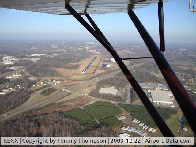 Davidson County Airport, Passing by Davidson County Airport in our Luscombe