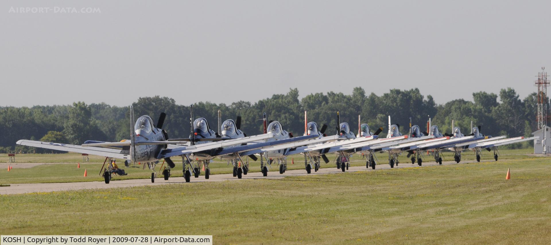 Wittman Regional Airport (OSH) - EAA AIRVENTURE 2009