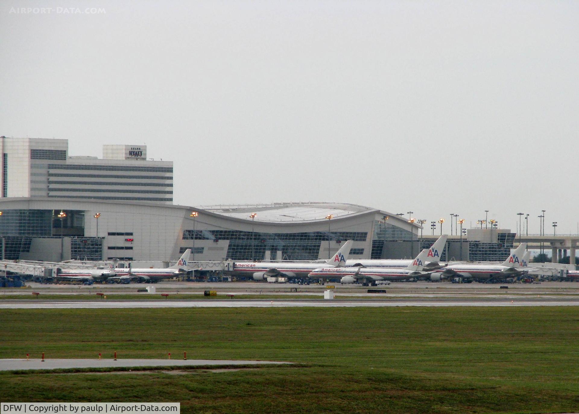 Dallas/fort Worth International Airport (DFW) - Taken from Founder's Plaza.