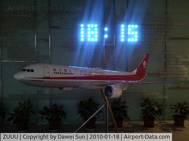 Chengdu Shuangliu International Airport, Chengdu, Sichuan China (ZUUU) - Sichuan Airliners base