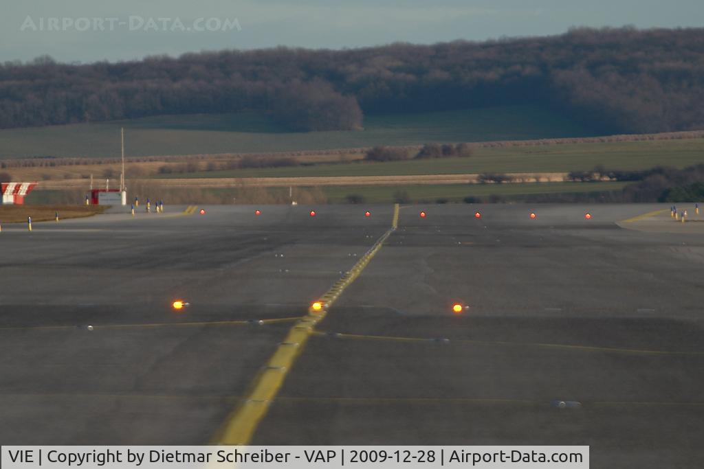 Vienna International Airport, Vienna Austria (VIE) - Stop bars