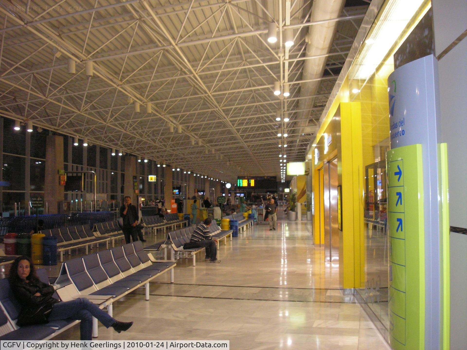 CGFV Airport - Fuerteventura Airport , Dep.Lounge