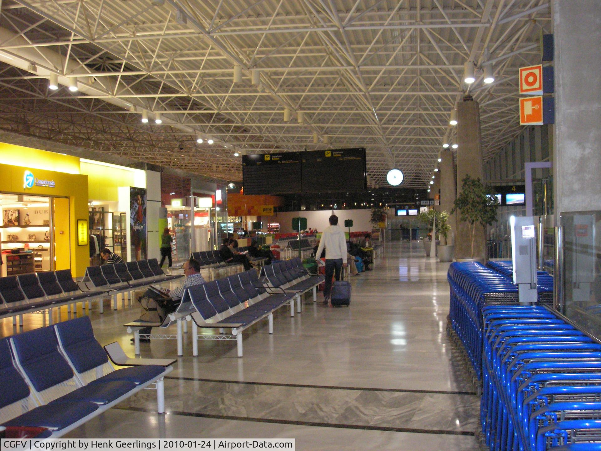 CGFV Airport - Fuerteventura Airport , Dep.Lounge