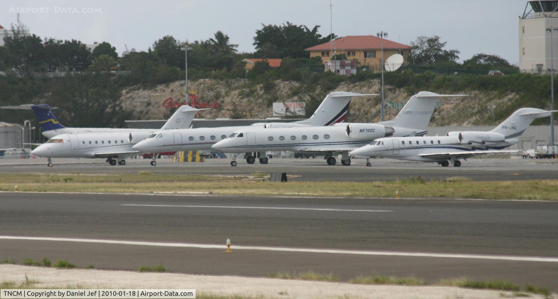 Princess Juliana International Airport, Philipsburg, Sint Maarten Netherlands Antilles (TNCM) - Just a look at the Charlie ramp