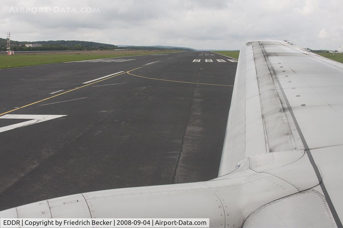 Saarbrücken Airport, Saarbrücken Germany (EDDR) - RW27 at Saarbrücken seen out of the window of an Air Berlin Boeing 737-700