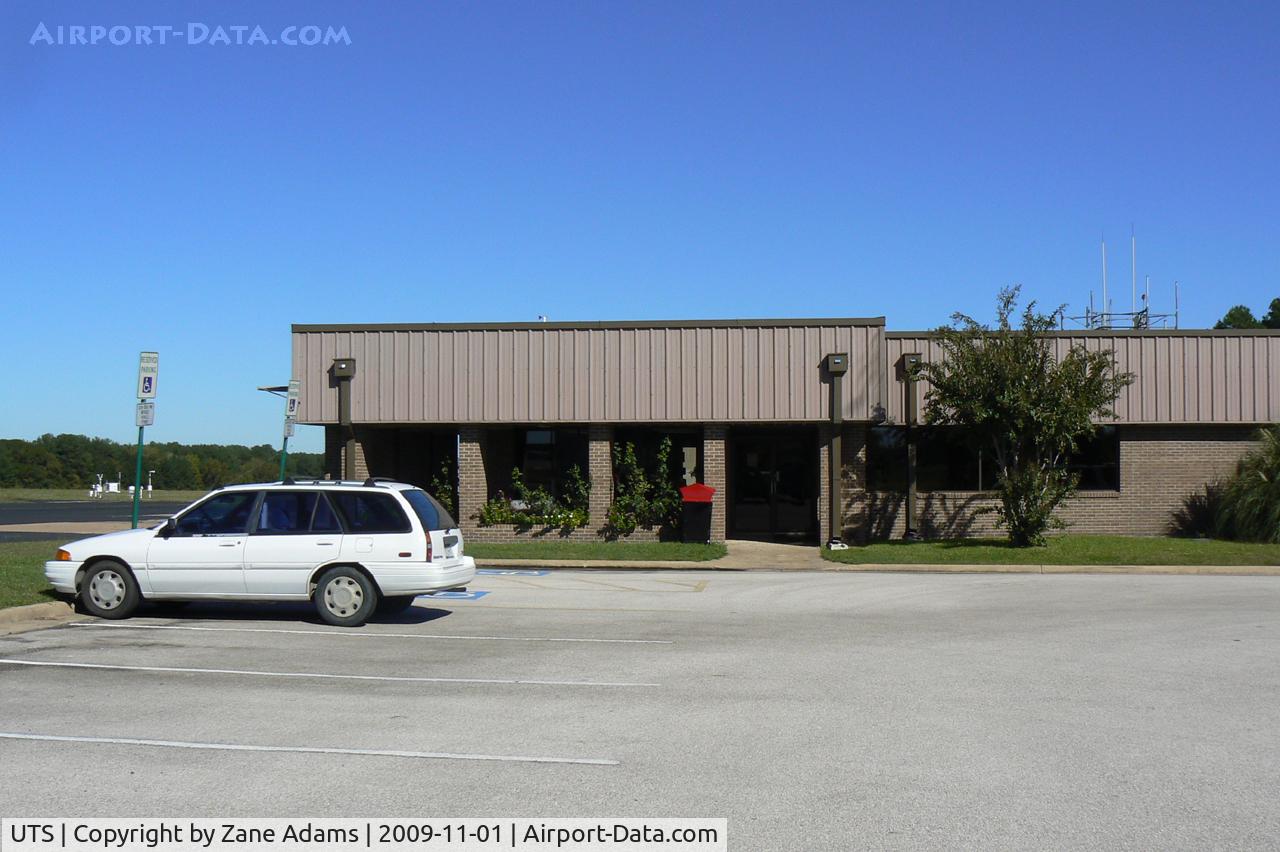 Huntsville Municipal Airport (UTS) - Terminal Building at Hunstville, Texas