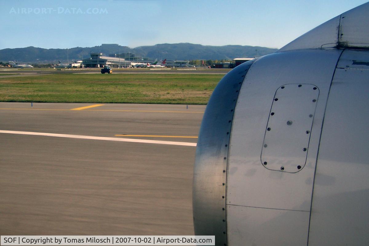 Sofia International Airport (Vrazhdebna), Sofia Bulgaria (SOF) - Lufthansa CityLine flight MUC-SOF, on board D-AVRN