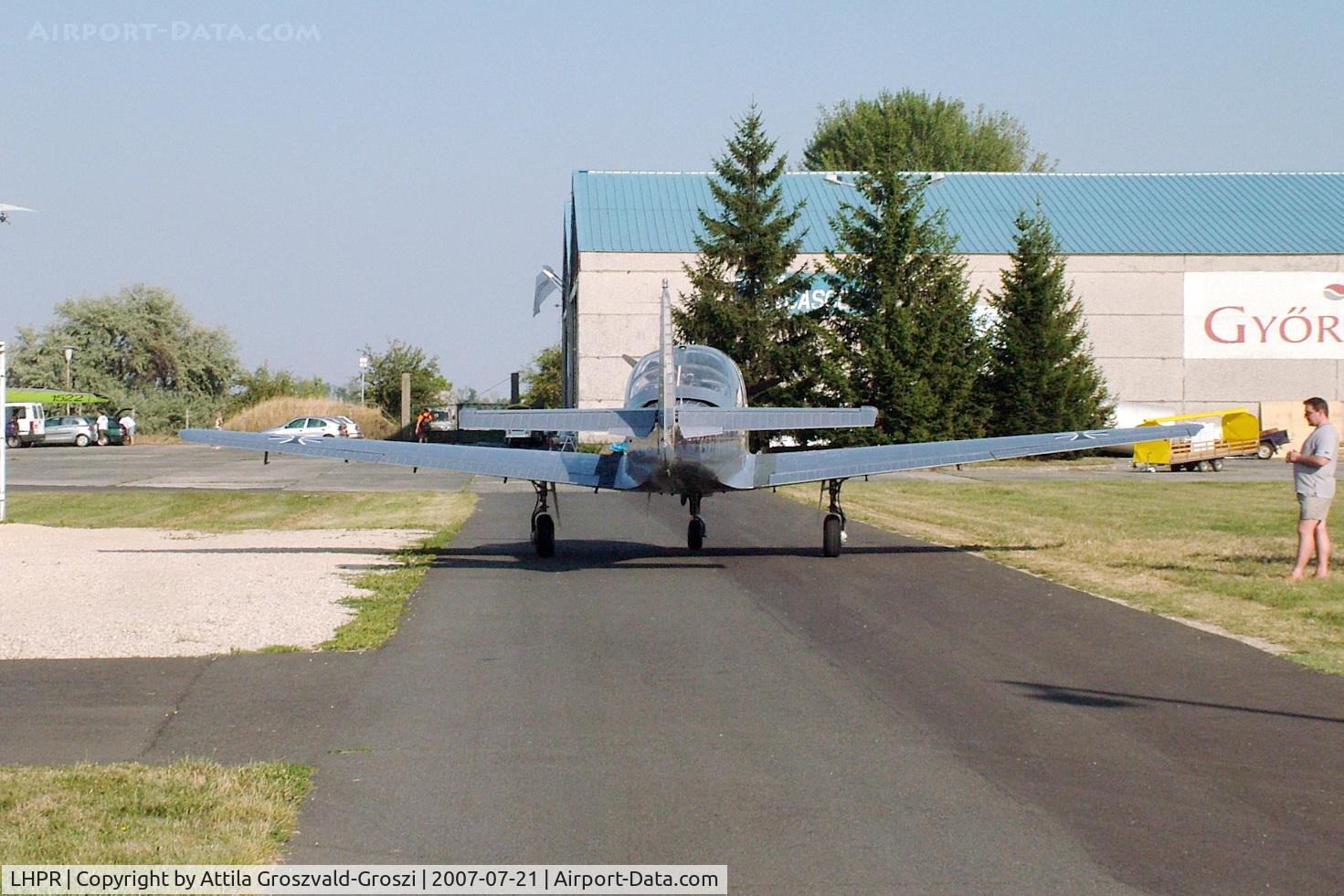Gy?r Pér Airport, Gy?r, Pér Hungary (LHPR) - Road to the hangar.