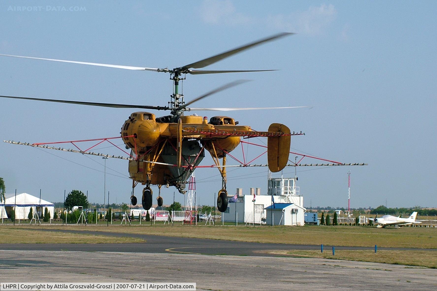 Gy?r Pér Airport, Gy?r, Pér Hungary (LHPR) - Kamov landing. (HA-MPN)