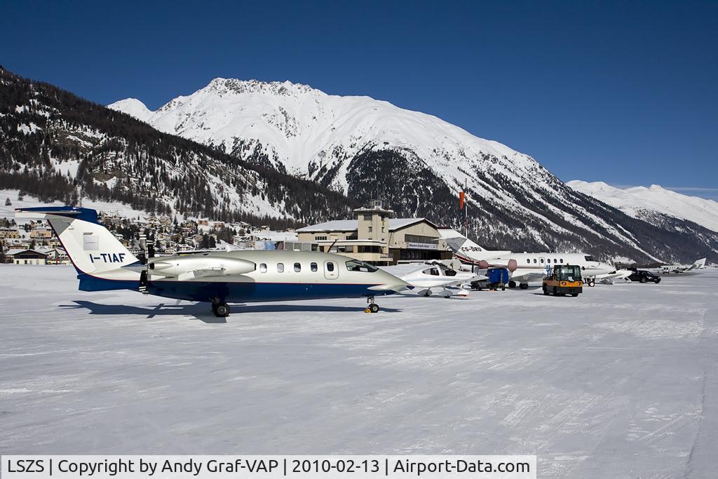 St. Moritz-Samedan Airport, Samedan Switzerland (LSZS) - Overview of the apron