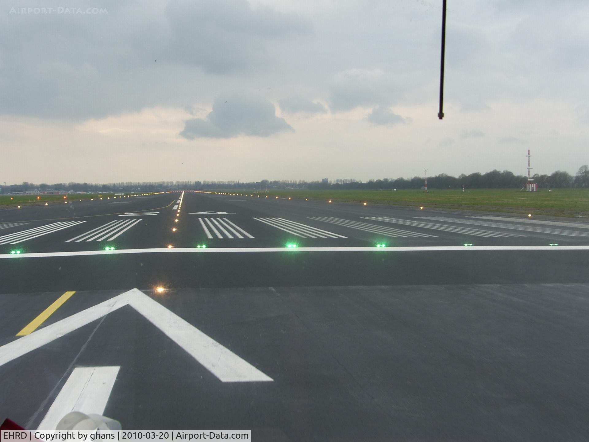 Rotterdam Airport, Rotterdam Netherlands (EHRD) - runway 24
