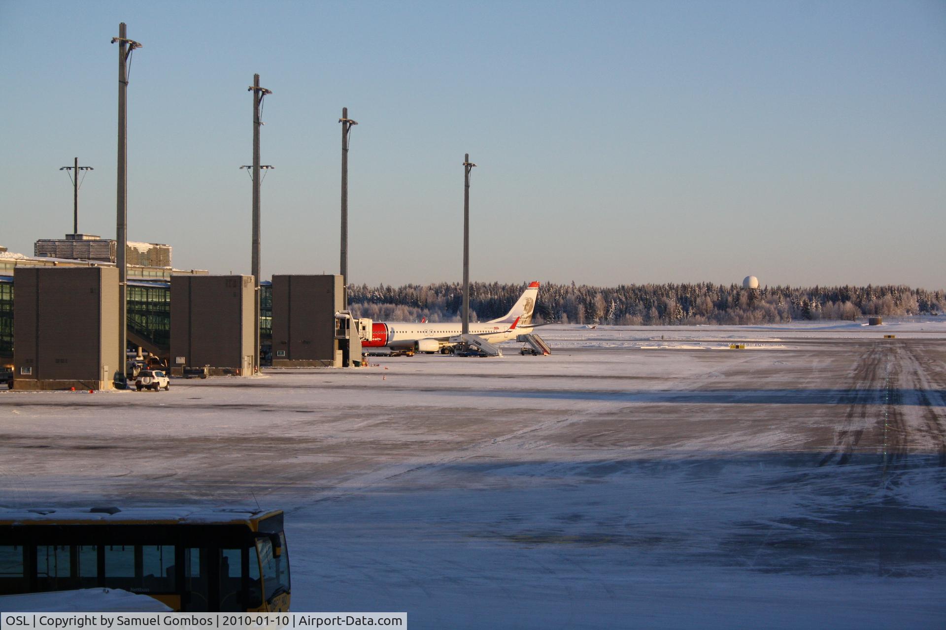 Oslo Airport, Gardermoen, Gardermoen (near Oslo), Akershus Norway (OSL) - LN-NOI Standing at Gate 49 soon ready for departure to Antalya (AYT) from Oslo-Gardermoen (OSL)