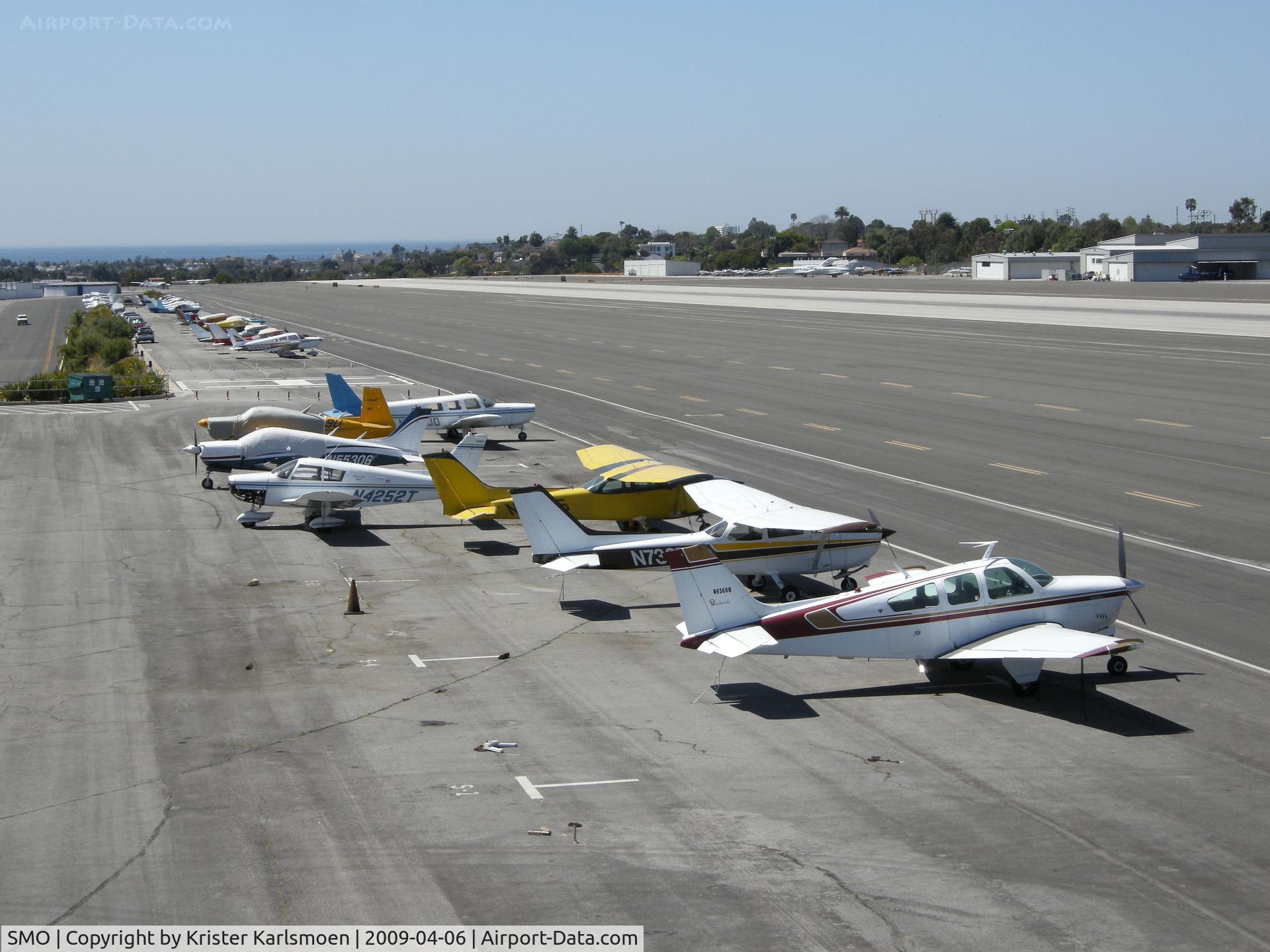Santa Monica Municipal Airport (SMO) - Ramp