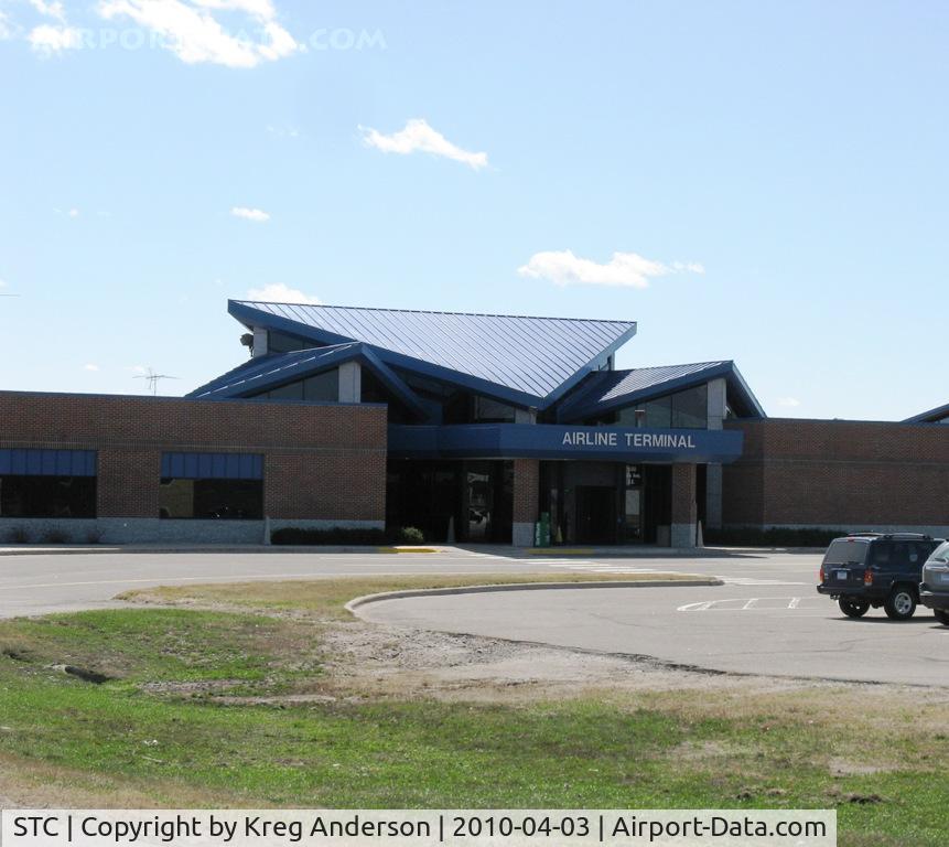 St Cloud Regional Airport (STC) - The vacant Airline Terminal at St. Cloud Regional Airport. Sun Country Airlines has a monthly charter however, I do believe.