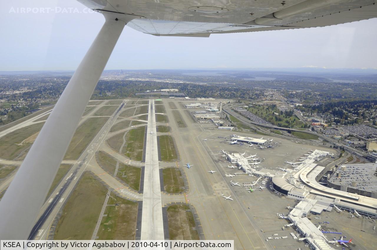 Seattle-tacoma International Airport (SEA) - Oveflying KSEA