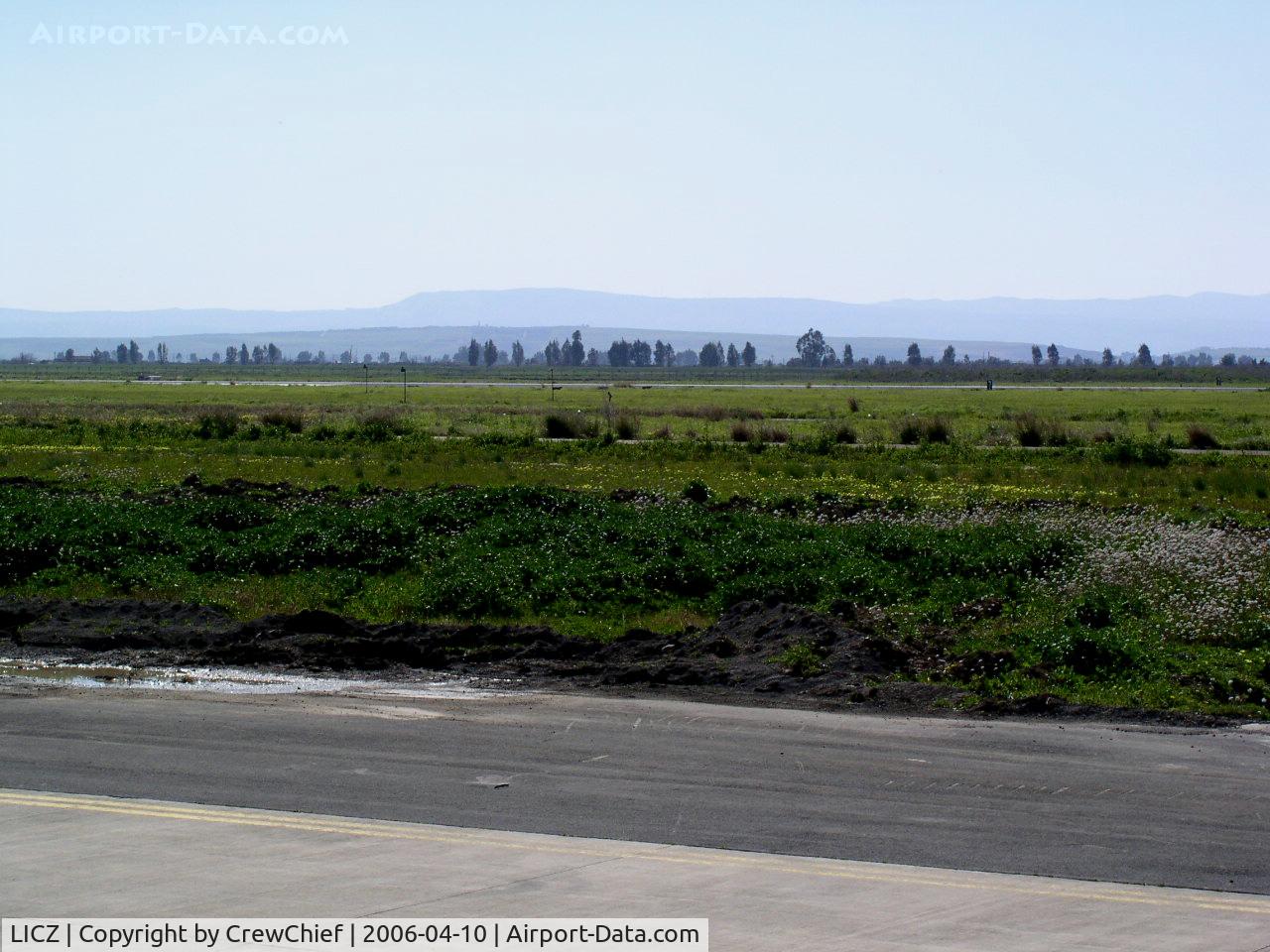 Sigonella Airport (military), Catania Italy (LICZ) - Taxiway