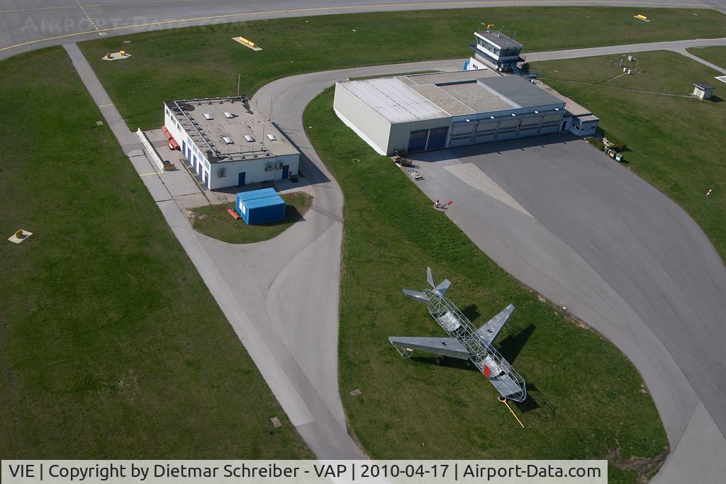 Vienna International Airport, Vienna Austria (VIE) - vienna airport