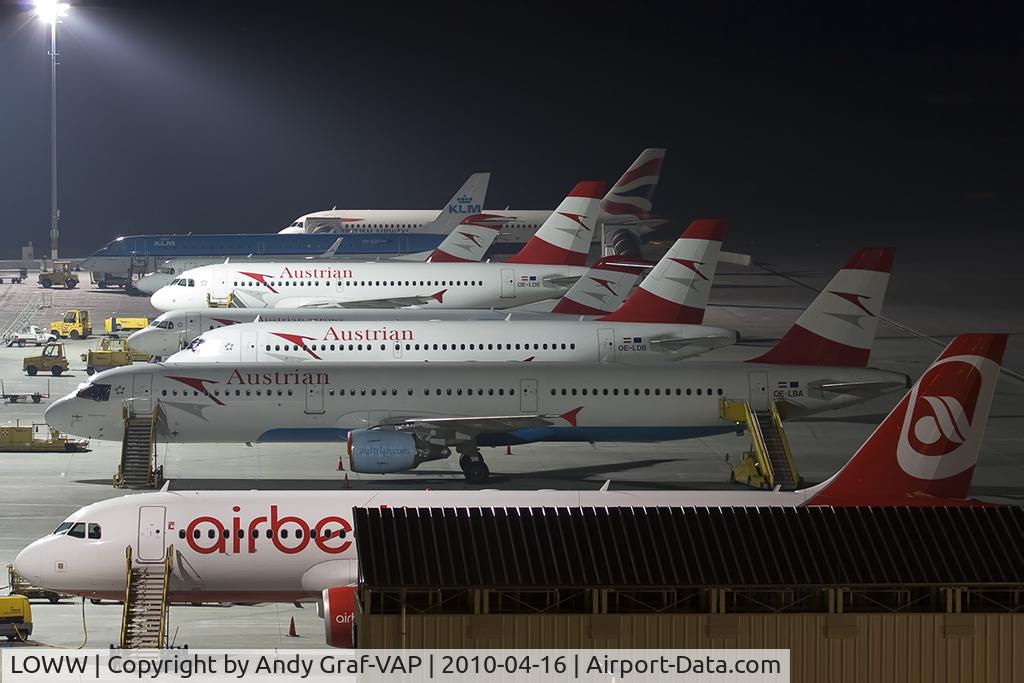 Vienna International Airport, Vienna Austria (LOWW) - Overview of the Hotel Positions at LOWW