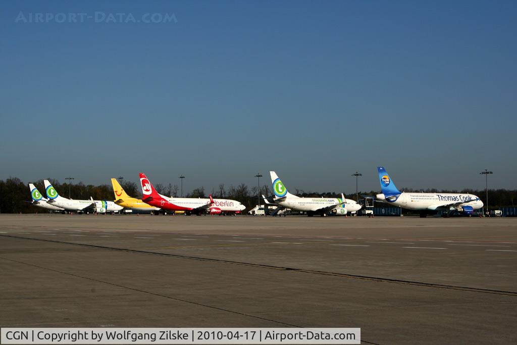 Cologne Bonn Airport, Cologne/Bonn Germany (CGN) - Tails