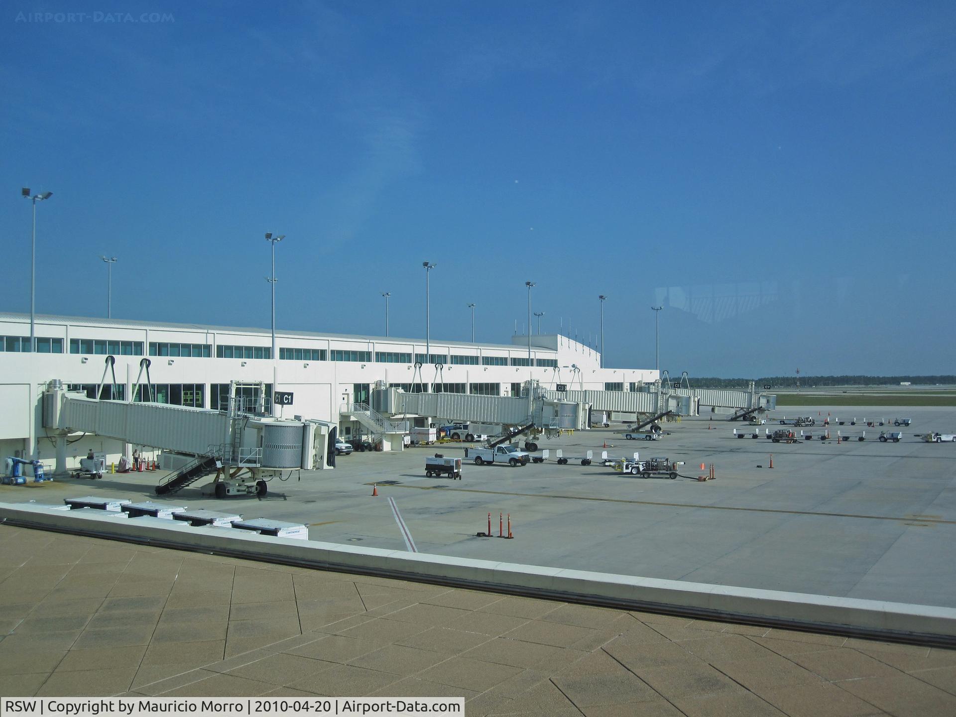 Southwest Florida International Airport (RSW) - Concourse C