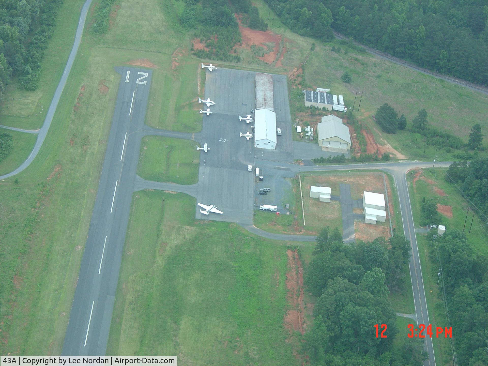 Montgomery County Airport (43A) - runway 21 and ramp area