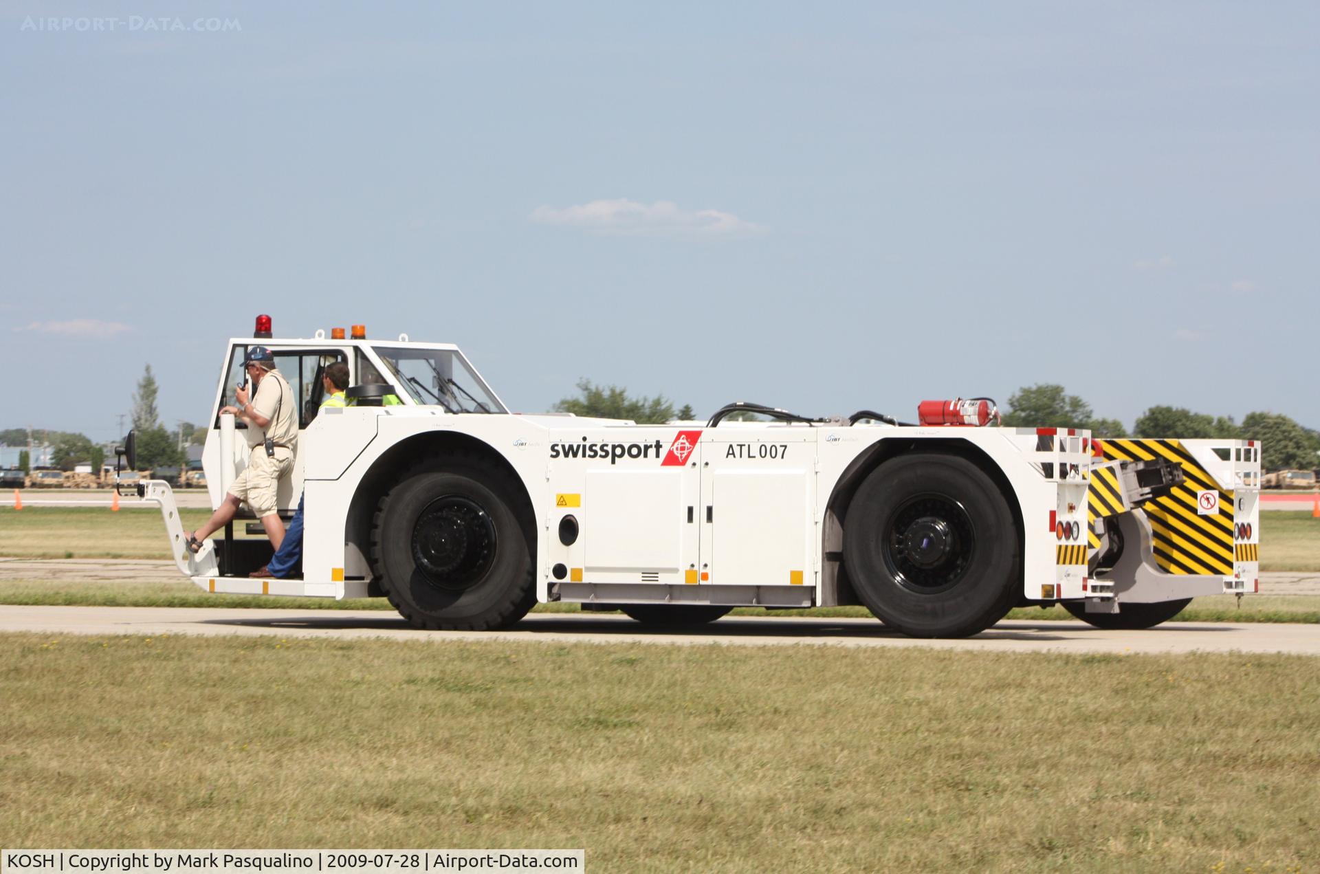 Wittman Regional Airport (OSH) - Aircraft tug