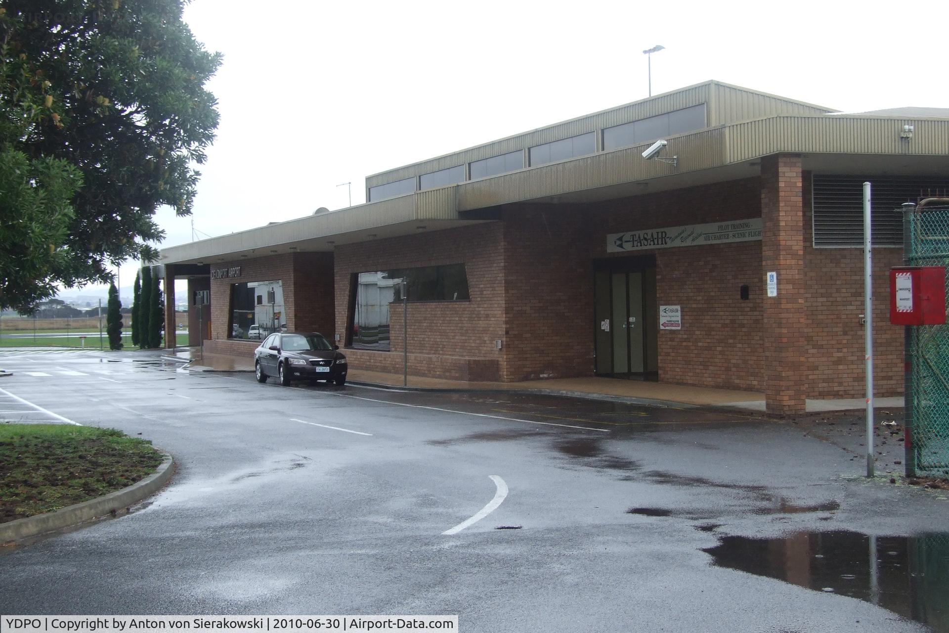 Devonport Airport, Devonport, Tasmania Australia (YDPO) - Devonport Airport (Tas) YDPO Terminal building