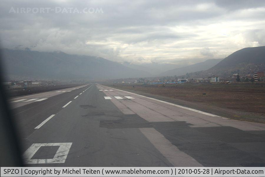 Subteniente FAP Alejandro Velasco Astete International Airport, Cusco, Cusco Region Peru (SPZO) - Ready for take off !