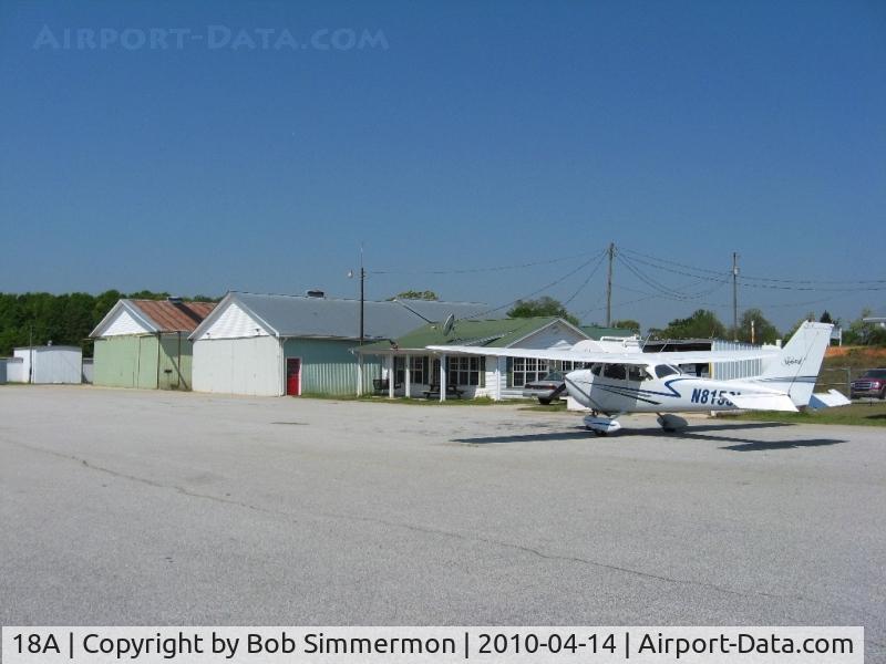 Franklin County Airport (18A) - View of the facilities during a refueling stop for N8153L
