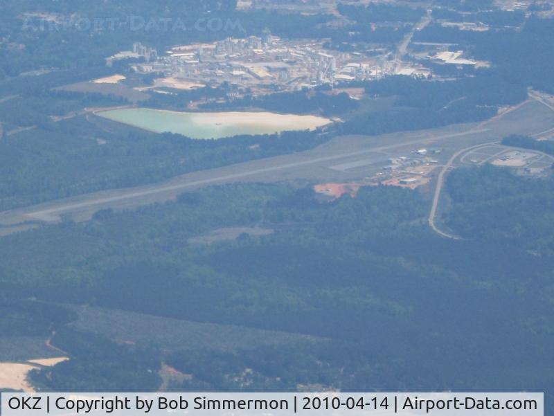 Kaolin Field Airport (OKZ) - Looking east