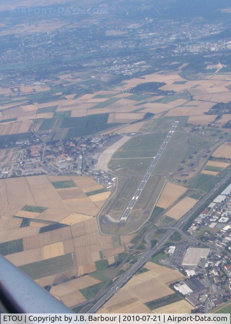 Wiesbaden Army Airfield Airport, Wiesbaden Germany (ETOU) - Wing shot of the Weisbaden Army Airfield from a Fokker 70 towards Amsterdam, The Netherlands