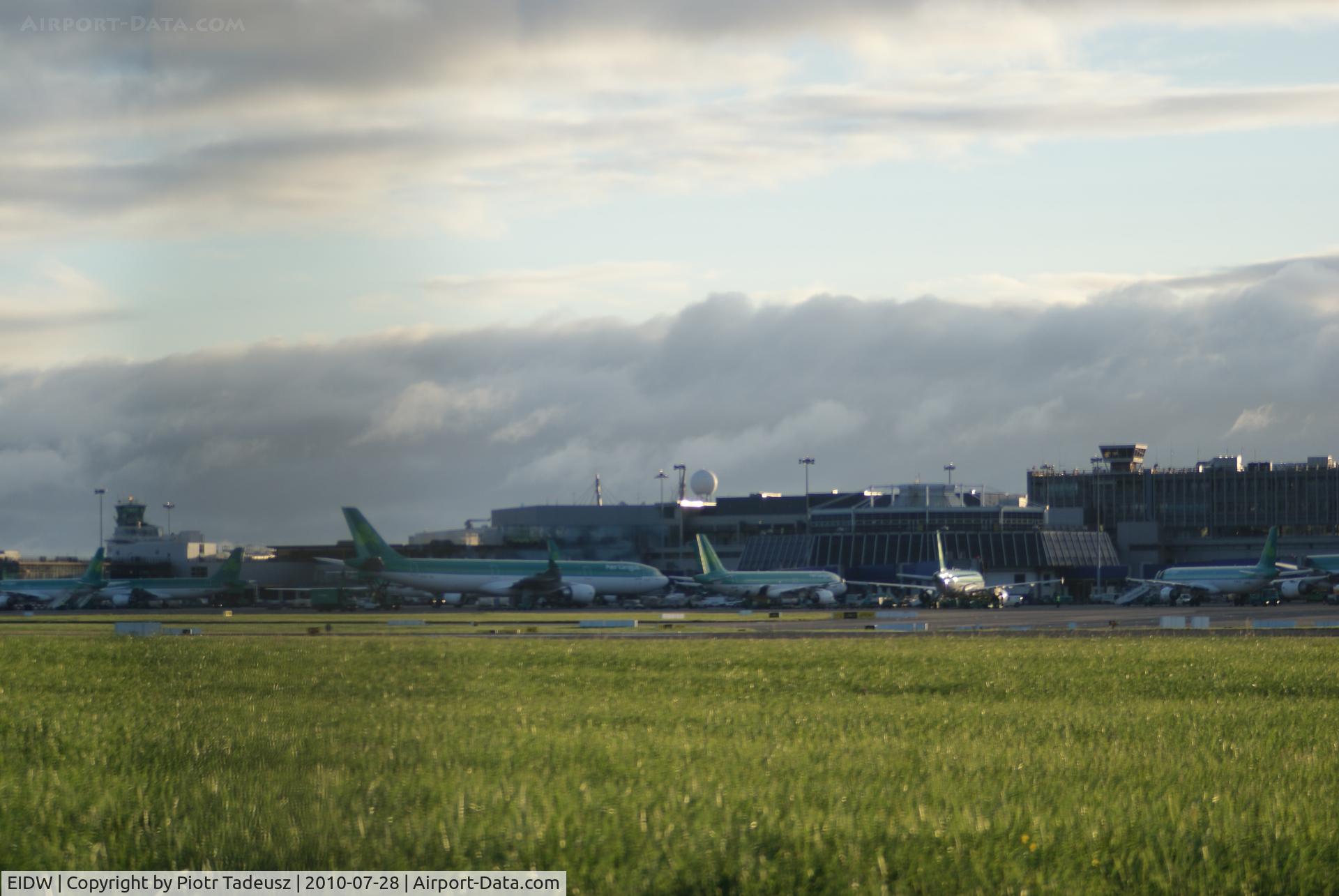 Dublin International Airport, Dublin Ireland (EIDW) - dublin
