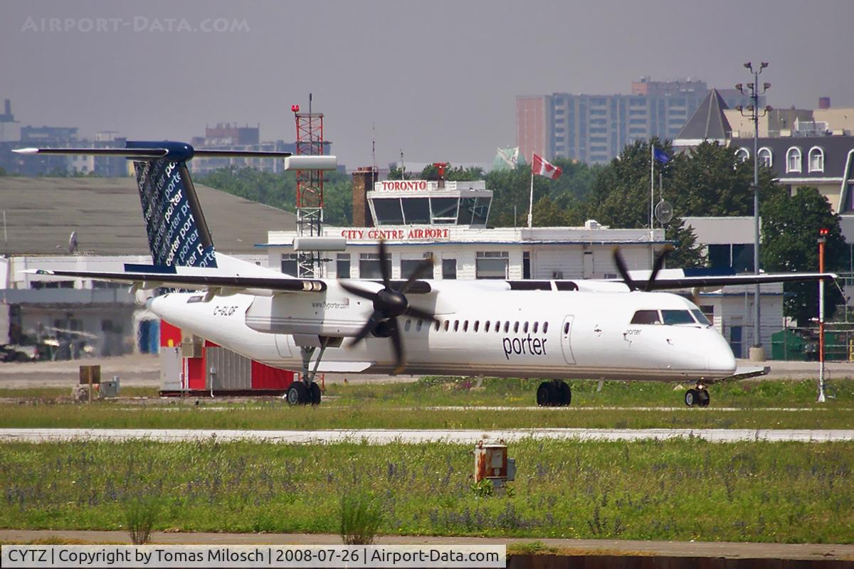 Toronto City Centre Airport, Toronto, Ontario Canada (CYTZ) - C-GLQF preparing for start