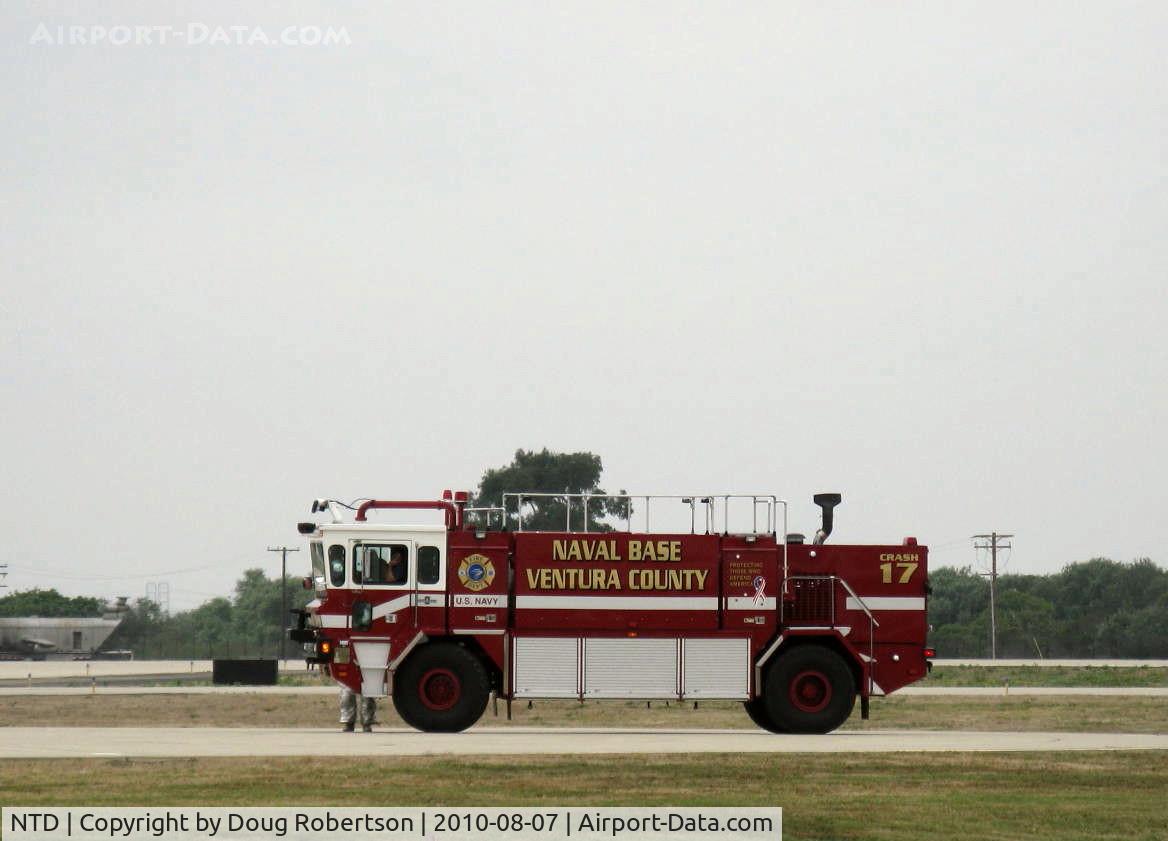 Point Mugu Nas (naval Base Ventura Co) Airport (NTD) - Naval Base Ventura County Fire/Crash 17 truck