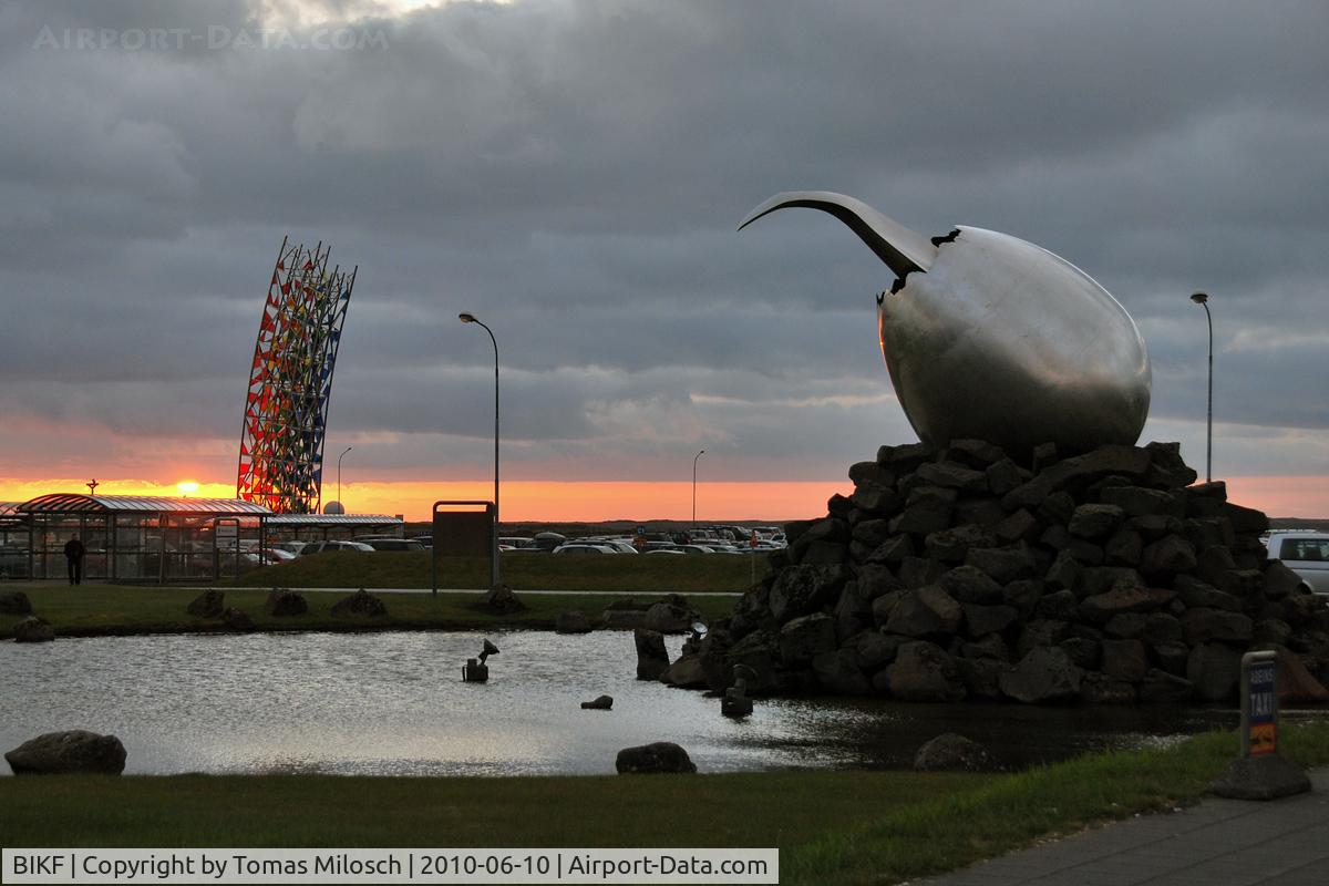 Keflavík International Airport (Flugstöð Leifs Eiríkssonar), Keflavík Iceland (BIKF) -  