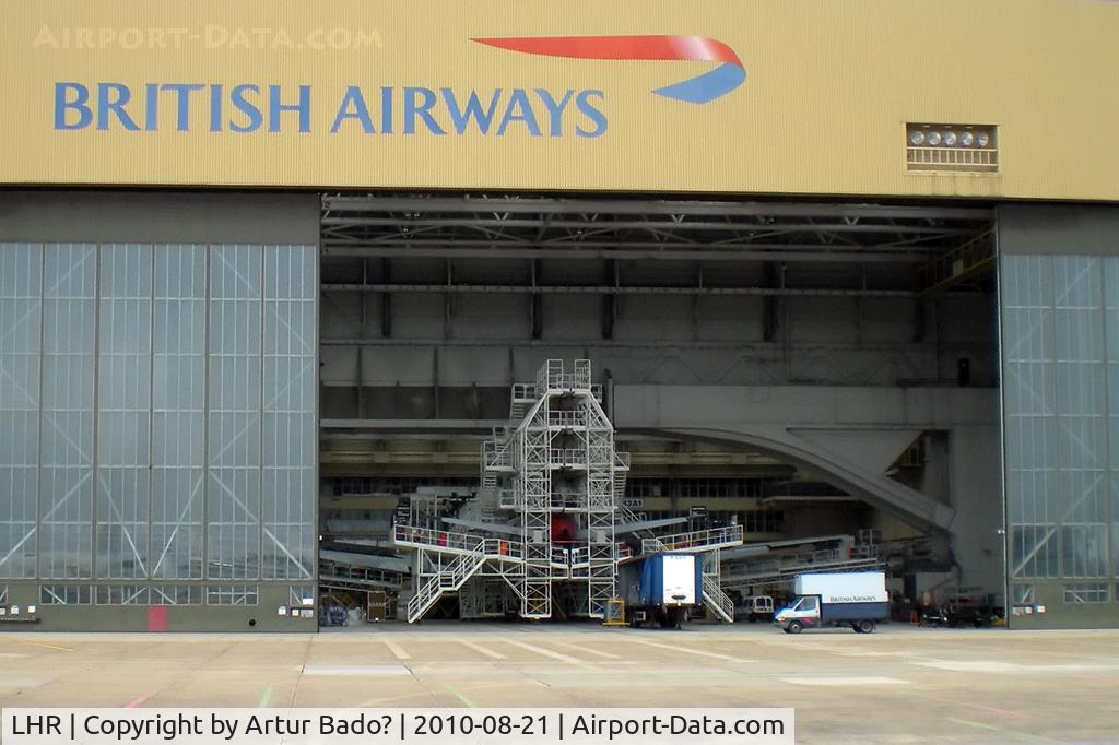 London Heathrow Airport, London, England United Kingdom (LHR) - London Heathrow EGLL/LHR