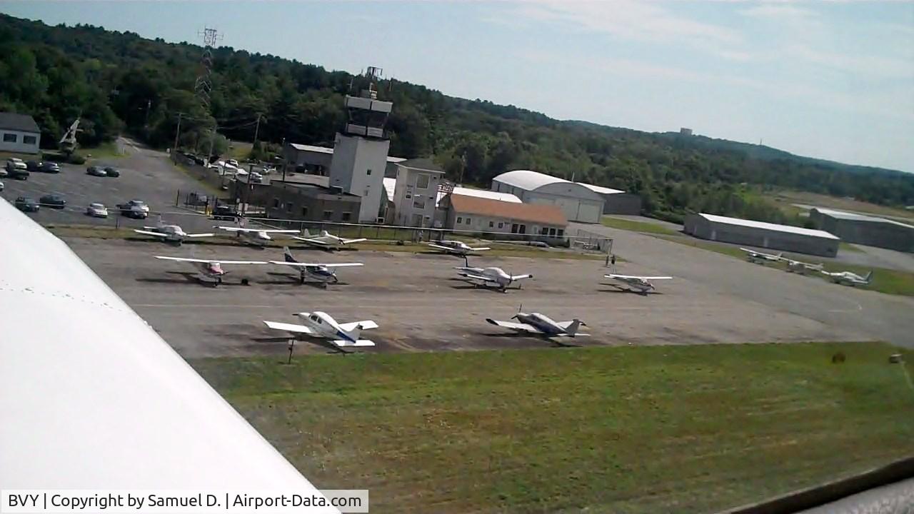 Beverly Municipal Airport (BVY) - Me taking off runway 16. Passenger got this great photo!