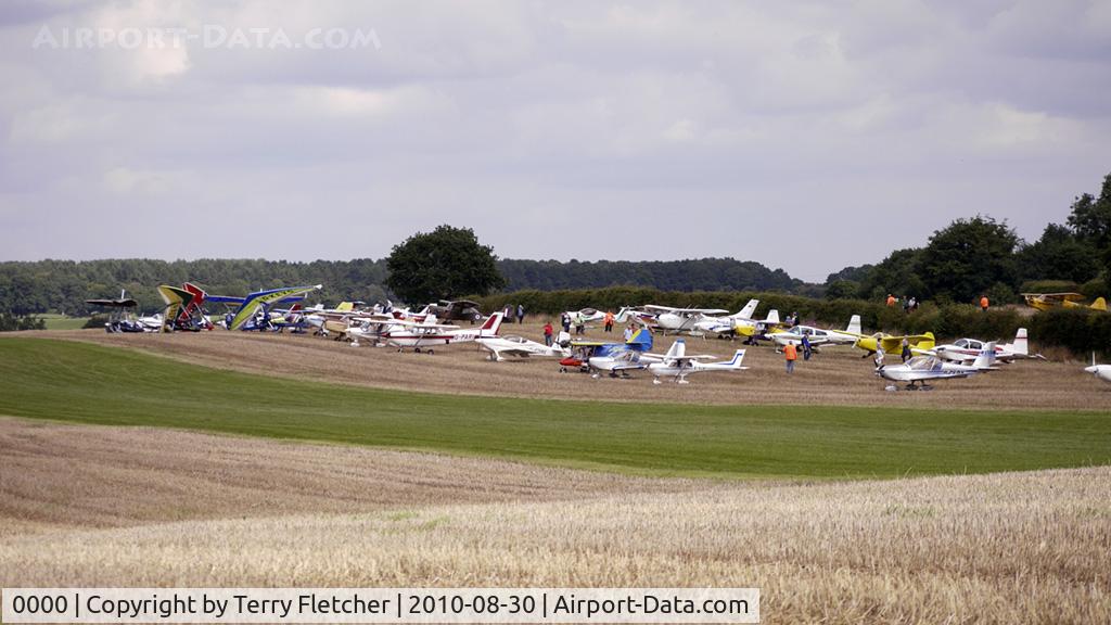 0000 Airport - Good attendance for 2010 Abbots Bromley Wings and Wheels