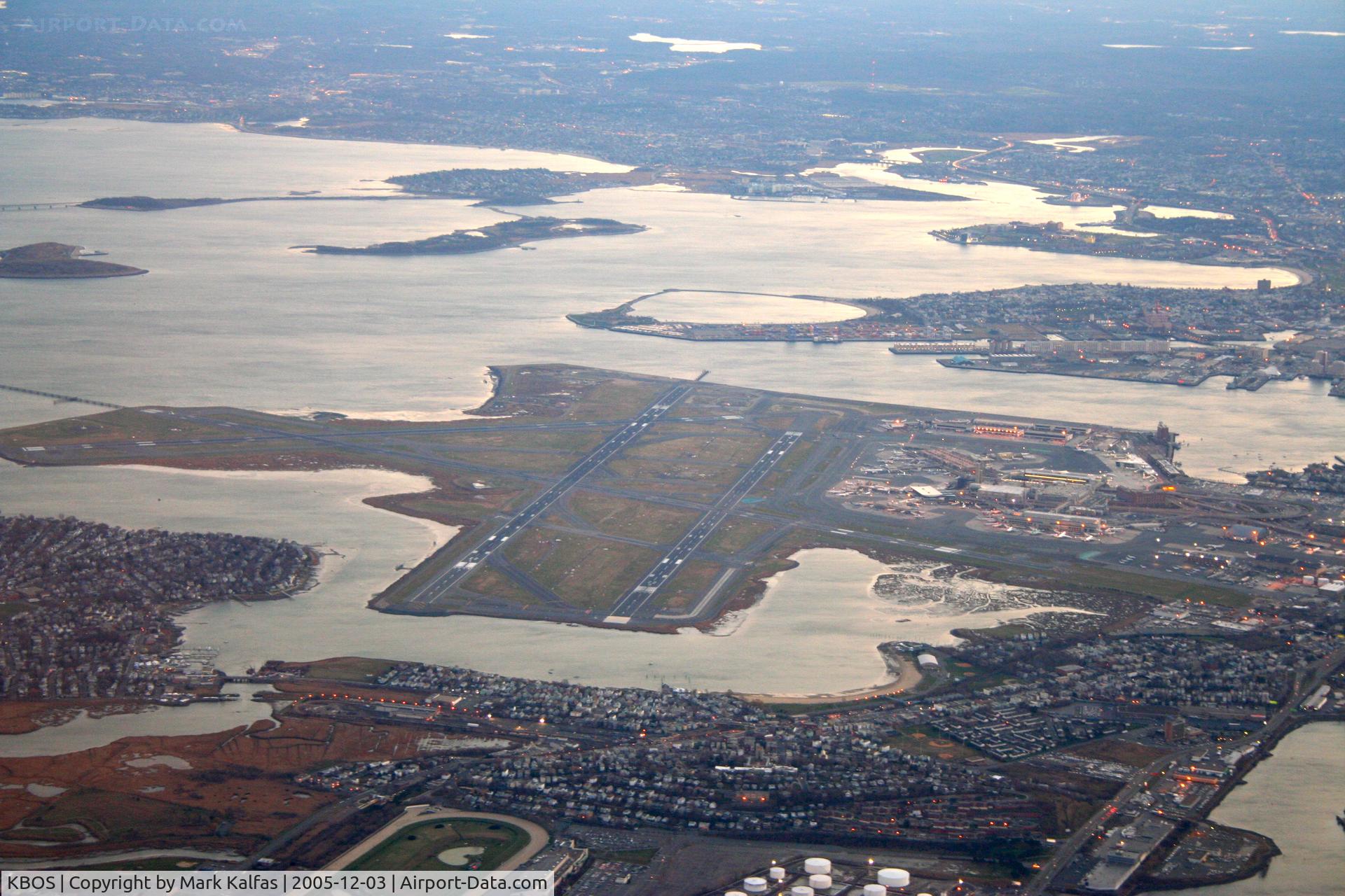 General Edward Lawrence Logan International Airport (BOS) - Downwind for 33L KBOS.