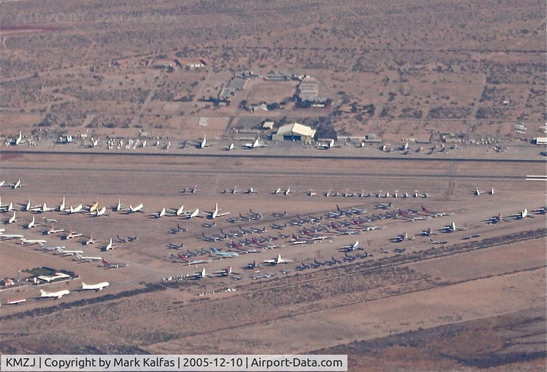Pinal Airpark Airport (MZJ) - KMZJ Pinal Airpark as seen descending through 10,000' on the way into KTUS.