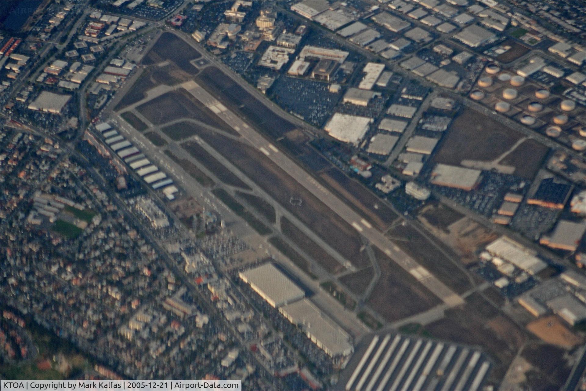 Zamperini Field Airport (TOA) - Zamperini Field, Torrance, California as seen from 10,000.