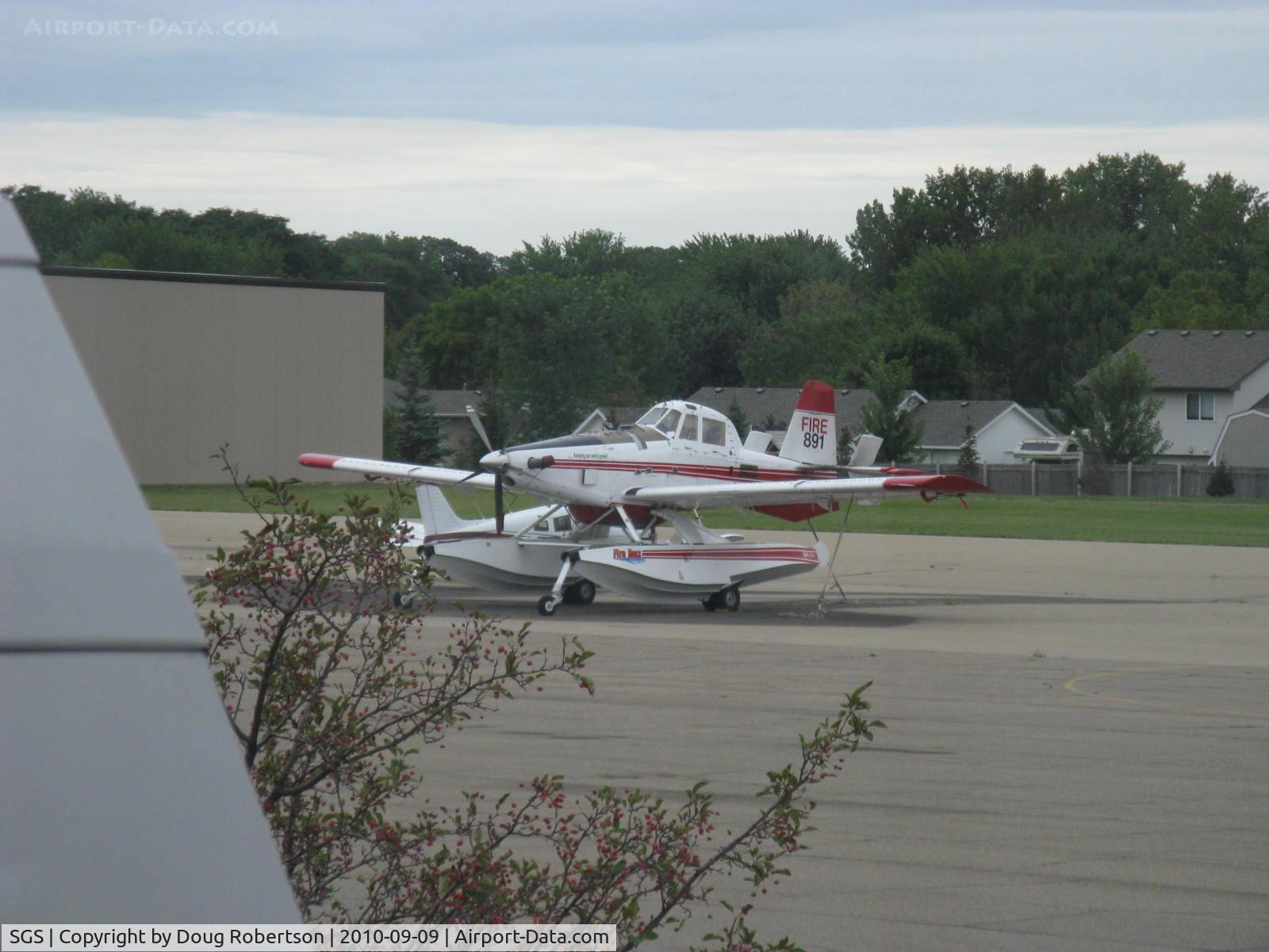 South St Paul Muni-richard E Fleming Fld Airport (SGS) - Turbo FireBomber on WIPLINE Amphibious Floats