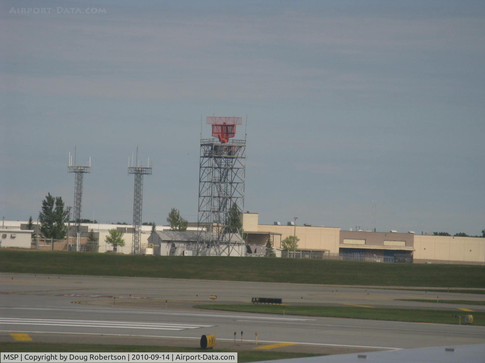 Minneapolis-st Paul Intl/wold-chamberlain Airport (MSP) - Minneapolis-St. Paul Int'l Airport 360 degree sweep RADAR