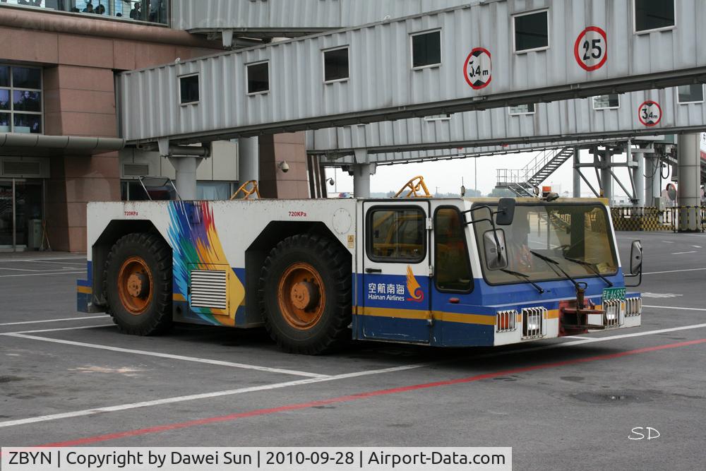 Taiyuan Wusu Airport, Taiyuan, Shanxi China (ZBYN) - taiyuan