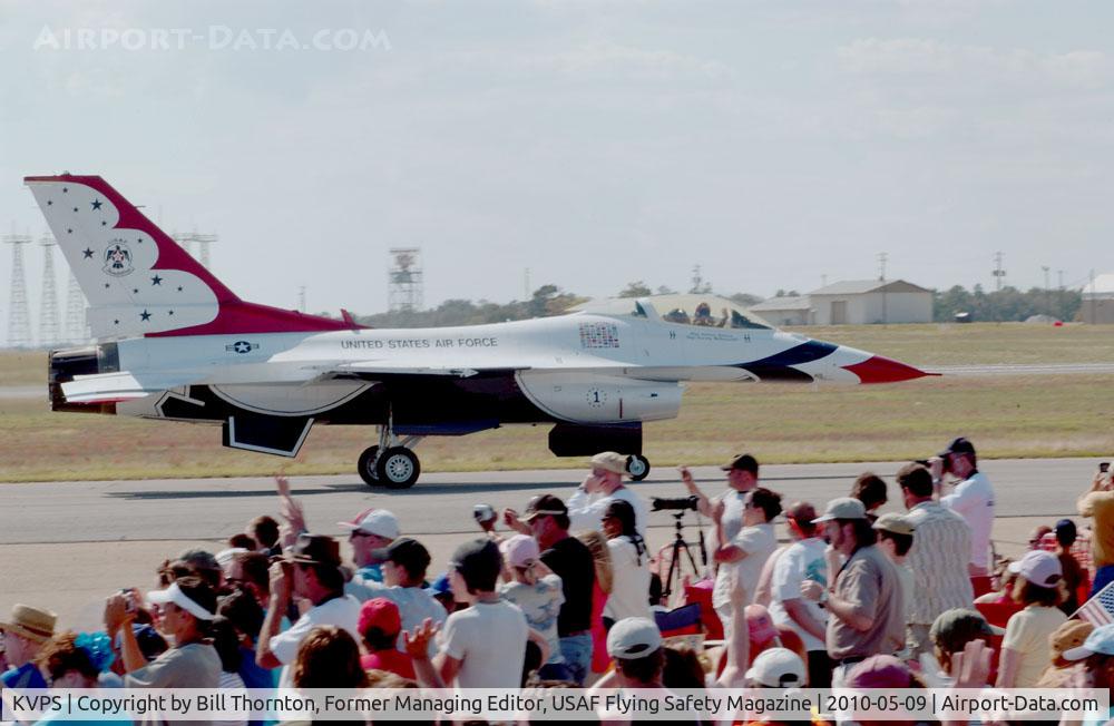 Eglin Afb Airport (VPS) - Thunderbird One, lead pilot, taxis past the crowd just before a performance at the Eglin AFB Open House, April 10, 2010. (an f-stop5.6 photo by Bill Thornton)
