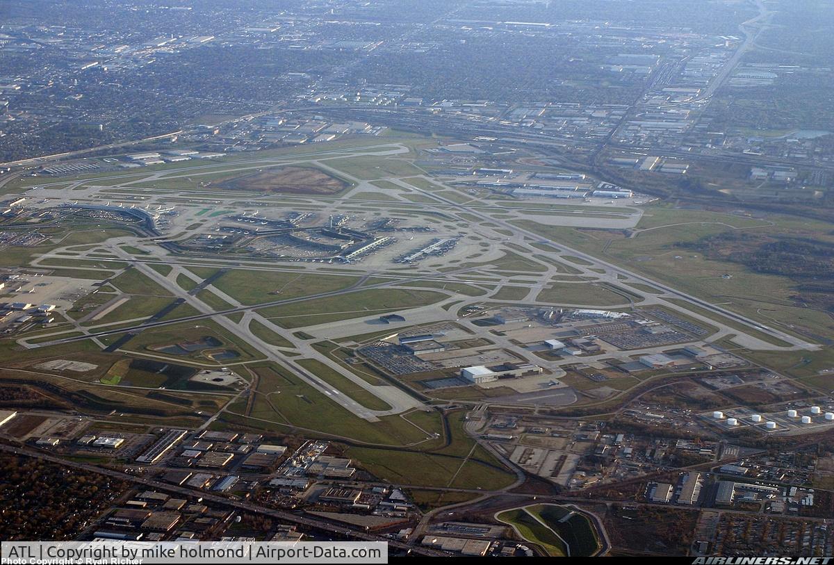 Hartsfield - Jackson Atlanta International Airport (ATL) - atl airport