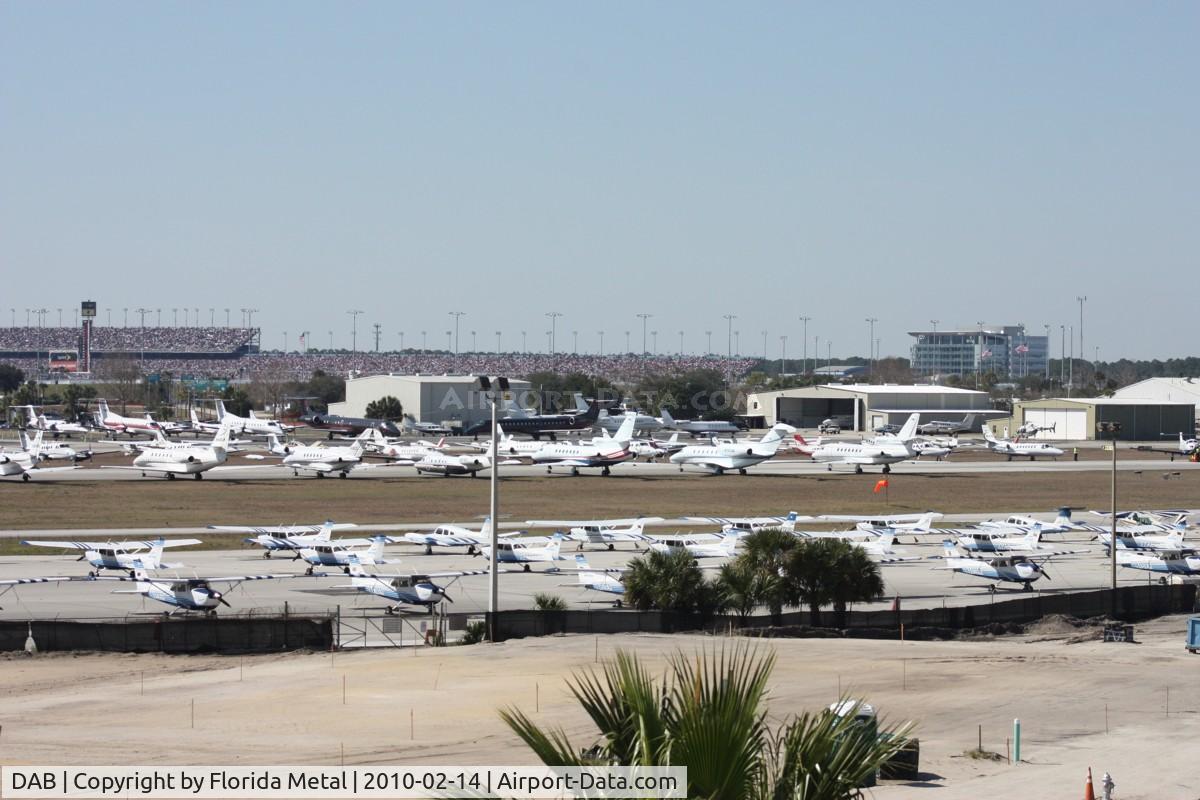 Daytona Beach International Airport (DAB) - Daytona 500 parking